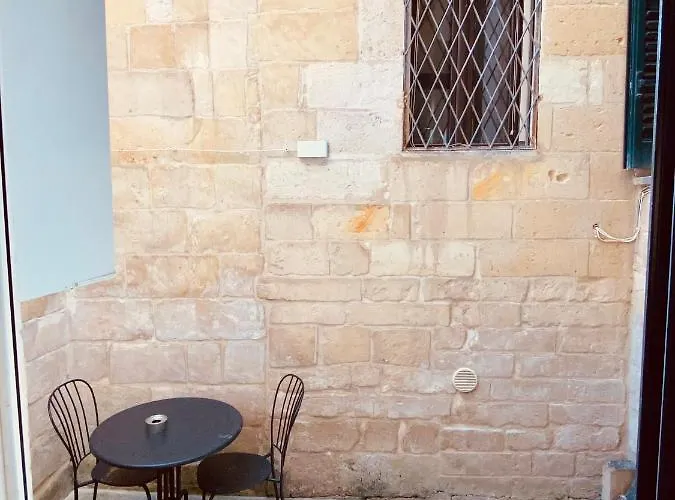 Casa Nathalie - Au Coeur Du Baroque Апартаменты *